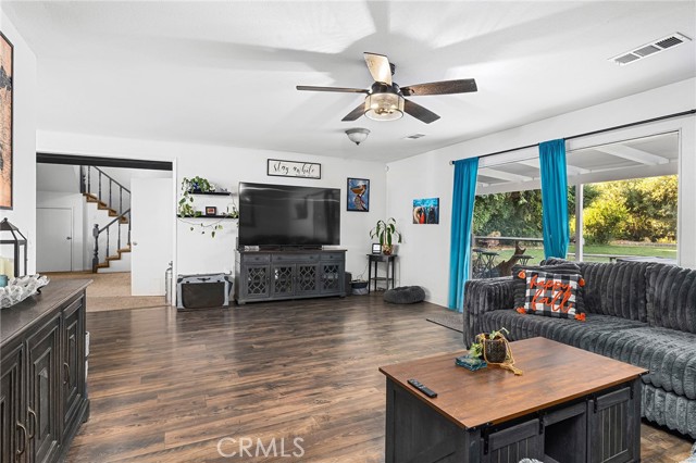 Detail Gallery Image 3 of 74 For 4298 Keith Ln, Chico,  CA 95973 - 3 Beds | 2 Baths