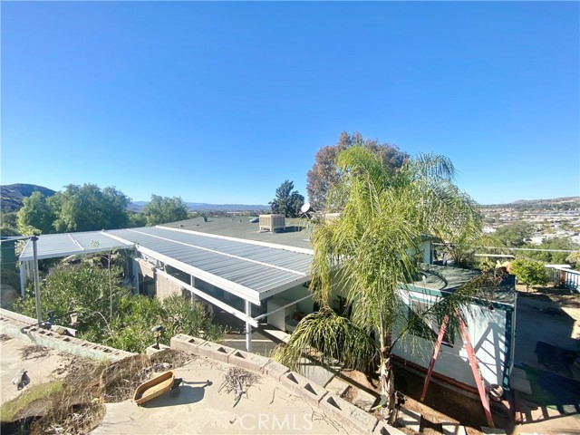 30865 Allen Avenue, Homeland CA: https://media.crmls.org/medias/da3c058e-0439-46cc-84c1-aa64090eaf74.jpg