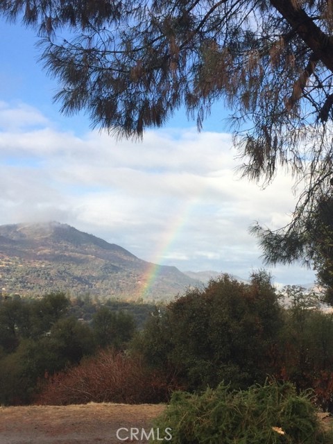 Detail Gallery Image 23 of 38 For 39406 John West Rd, Oakhurst,  CA 93644 - 4 Beds | 3 Baths