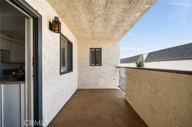 400 S Flower Street, Orange CA: https://media.crmls.org/medias/da3c5b4c-9317-4f1c-85ea-f11b7e89ddb9.jpg