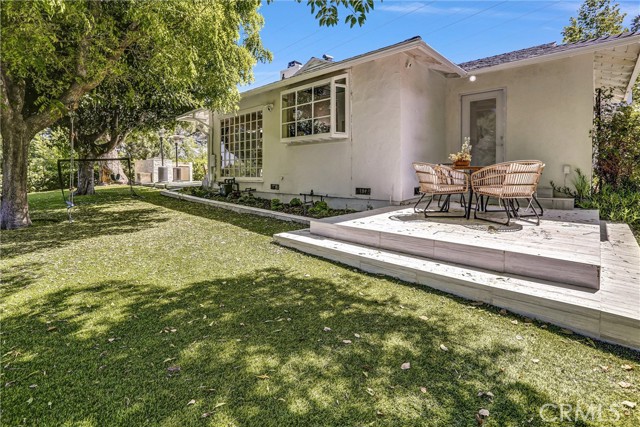 Detail Gallery Image 30 of 41 For 4936 Matula Dr, Tarzana,  CA 91356 - 3 Beds | 3 Baths
