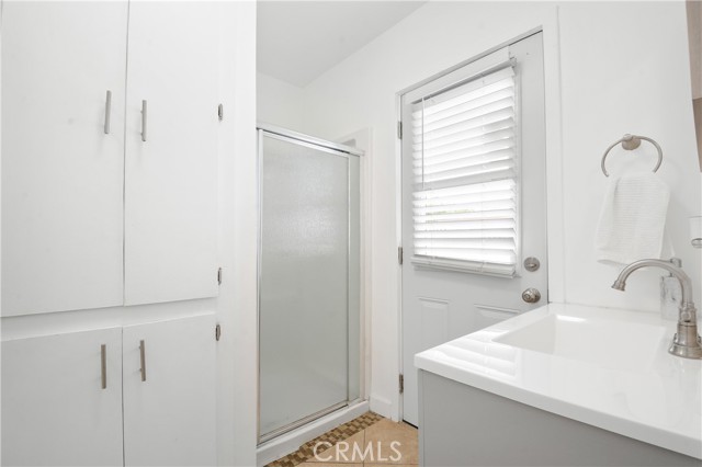 Image 12 of 22 For 5215 Emporia Avenue