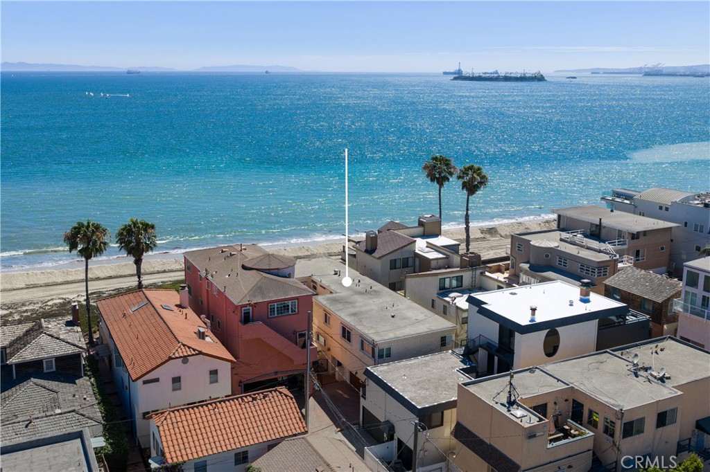 MLS #OC26163430 image #1