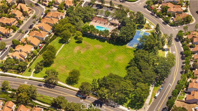 32 Belcanto, Irvine CA: https://media.crmls.org/medias/da3e8bdf-ceed-4671-ae78-2f485fc7a25d.jpg