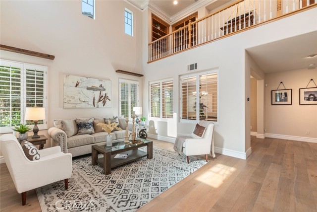 Detail Gallery Image 12 of 61 For 1455 Deer Hollow, Corona,  CA 92882 - 5 Beds | 3/1 Baths