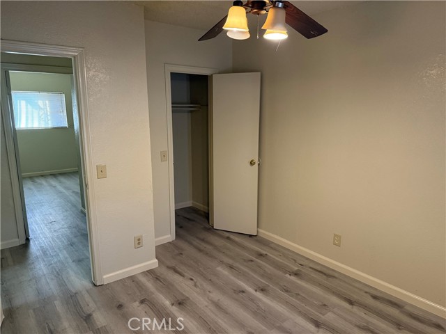 Detail Gallery Image 4 of 6 For 1210 W 104 St #2,  Los Angeles,  CA 90044 - 3 Beds | 1 Baths