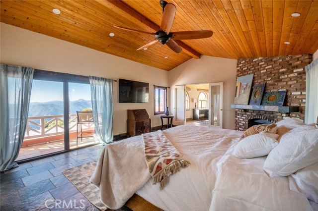 Detail Gallery Image 28 of 74 For 135 Loma Metisse Rd, Malibu,  CA 90265 - 5 Beds | 3/1 Baths