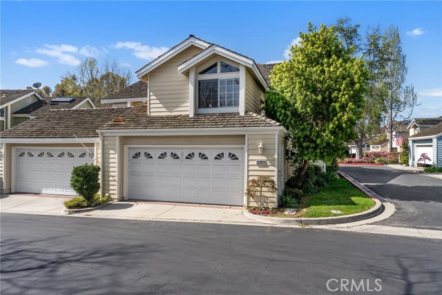 431 Cranston Court, Long Beach CA: https://media.crmls.org/medias/da428266-9908-4813-b411-78579fb5e6ab.jpg