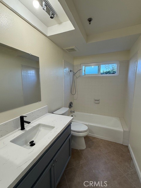 Detail Gallery Image 5 of 8 For 4930 16th a,  Santa Ana,  CA 92703 - 2 Beds | 1 Baths