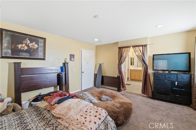 Detail Gallery Image 23 of 43 For 13855 Jackson St, Oak Hills,  CA 92344 - 5 Beds | 3 Baths