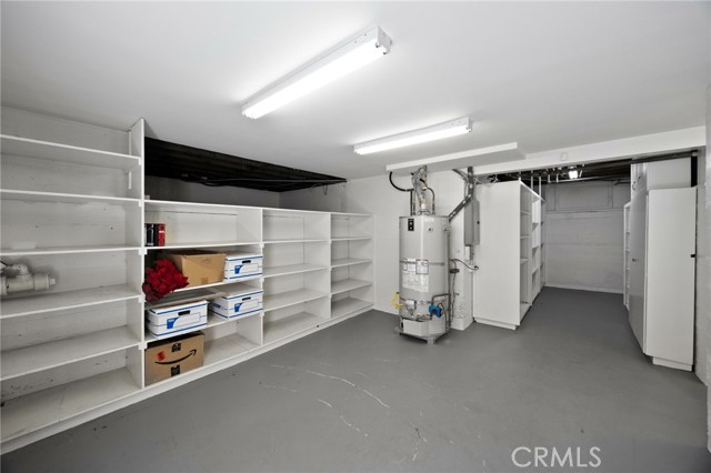 940 Singing Wood Drive, Arcadia CA: https://media.crmls.org/medias/da4345dd-4efb-405c-bfd0-b4950ecbb6d4.jpg