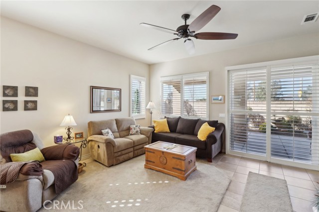 1665 Camino Sueno, Hemet CA: https://media.crmls.org/medias/da43cb91-6097-4e00-b04b-726a7910ce22.jpg