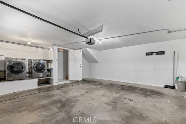 14715 Saticoy Street, Van Nuys CA: https://media.crmls.org/medias/da442fc5-f2b7-40d4-a323-f7f2742cca12.jpg