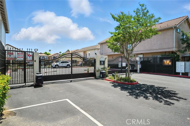 Detail Gallery Image 56 of 57 For 8554 Burnet Ave #144,  North Hills,  CA 91343 - 3 Beds | 3 Baths