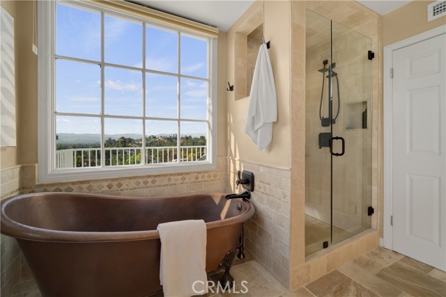 Detail Gallery Image 26 of 58 For 22757 Charlemont Pl, Woodland Hills,  CA 91364 - 5 Beds | 4 Baths