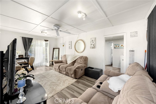 Detail Gallery Image 26 of 42 For 4056 Ramona Dr, Riverside,  CA 92506 - – Beds | – Baths