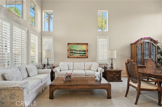 15019 Avenida Compadres, Chino Hills CA: https://media.crmls.org/medias/da45cd30-e596-433c-99cf-1d3ffb653c6a.jpg