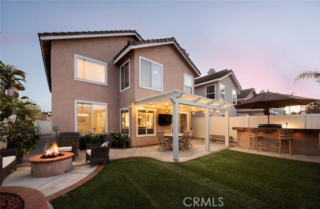 Detail Gallery Image 2 of 34 For 13882 Berrington Ct, North Tustin,  CA 92705 - 3 Beds | 2/1 Baths