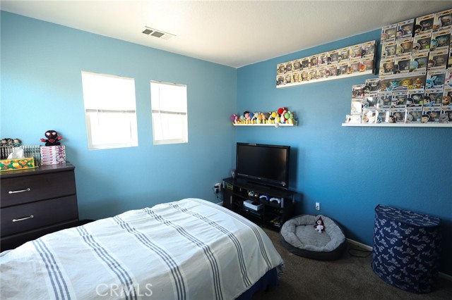 Detail Gallery Image 9 of 15 For 17036 Mastodon Pl, Victorville,  CA 92394 - 3 Beds | 2/1 Baths