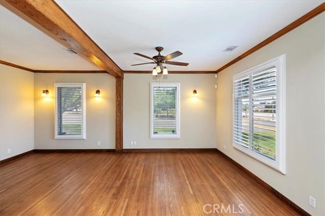 1350 E Chase Drive, Corona CA: https://media.crmls.org/medias/da481e68-1671-41ac-a41f-2f7a518417c0.jpg