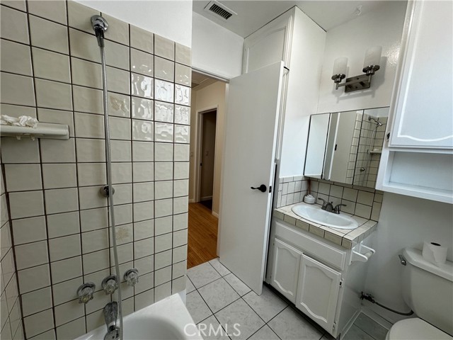 Detail Gallery Image 20 of 24 For 22933 Adolph Ave, Torrance,  CA 90505 - 3 Beds | 2 Baths