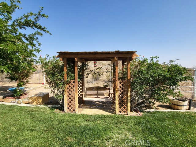 Detail Gallery Image 26 of 72 For 32500 Hinkley Rd, Barstow,  CA 92311 - 3 Beds | 2 Baths