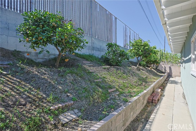 Detail Gallery Image 37 of 40 For 1328 W 214th St, Torrance,  CA 90501 - 4 Beds | 2 Baths