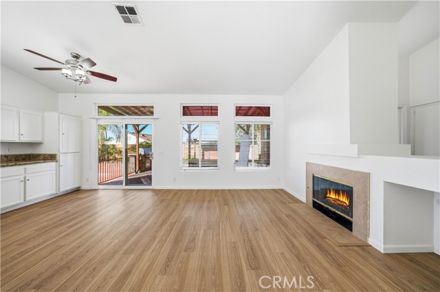 Detail Gallery Image 14 of 52 For 32594 Strigel Ct, Temecula,  CA 92592 - 4 Beds | 2 Baths