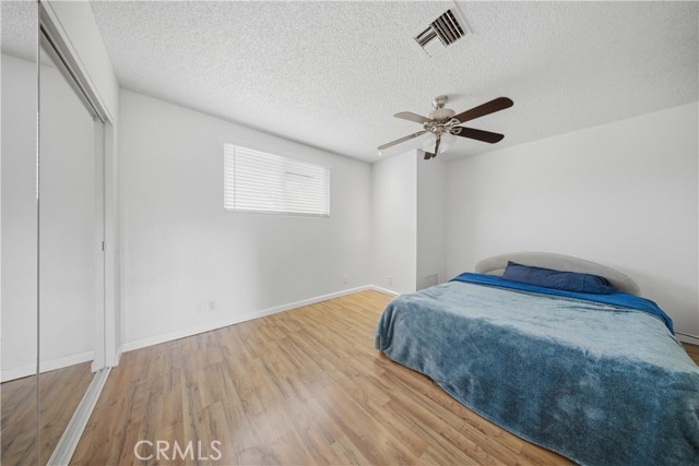 Detail Gallery Image 17 of 18 For 2718 Still Meadow, Lancaster,  CA 93536 - 5 Beds | 3 Baths