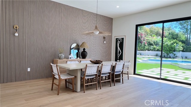 Detail Gallery Image 57 of 70 For 5730 Kelvin Ave, Woodland Hills,  CA 91367 - 4 Beds | 4/1 Baths