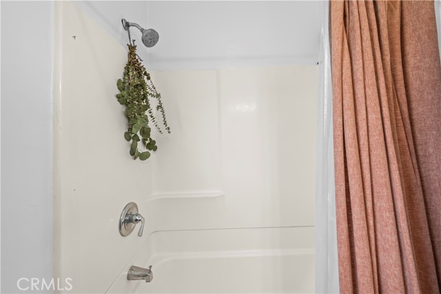 Detail Gallery Image 14 of 23 For 125 9th St, Manhattan Beach,  CA 90266 - – Beds | – Baths