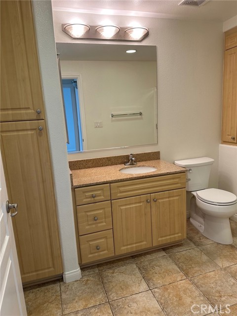 Detail Gallery Image 16 of 20 For 3428 Watermarke Pl, Irvine,  CA 92612 - 1 Beds | 1 Baths