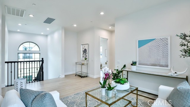 Detail Gallery Image 23 of 49 For 17413 Sienna Ln, Fountain Valley,  CA 92708 - 4 Beds | 4 Baths