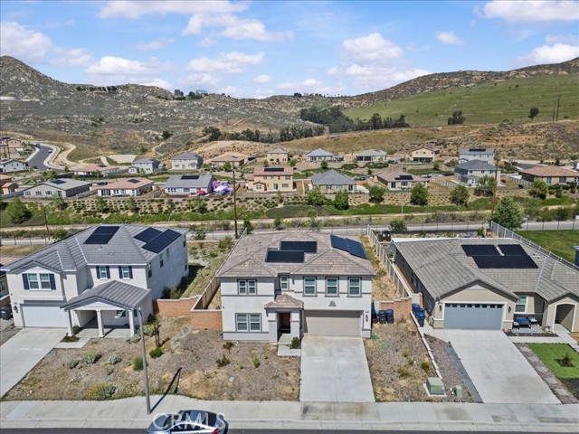 21300 Telegraph Road, Riverside CA: https://media.crmls.org/medias/da4d3a59-0618-432b-b51a-df814935defb.jpg
