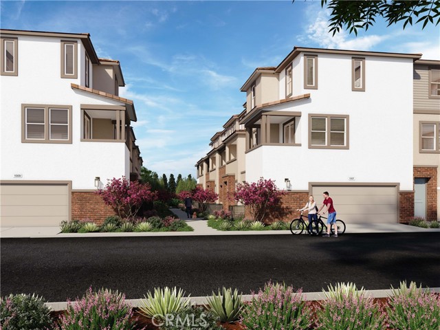 1565 Stratus Drive, Pomona CA: https://media.crmls.org/medias/da4e79f5-9af8-4ae0-ba51-921606a4ed2c.jpg