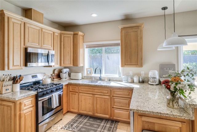 Detail Gallery Image 9 of 48 For 216 Mellane Cir, Orland,  CA 95963 - 3 Beds | 2 Baths