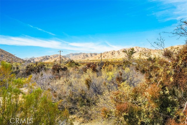 Detail Gallery Image 22 of 65 For 52324 Canyon Rd, Morongo Valley,  CA 92256 - 3 Beds | 2/1 Baths