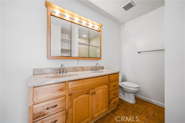 Detail Gallery Image 44 of 58 For 820 W Balboa Bld, Newport Beach,  CA 92661 - 5 Beds | 4/2 Baths