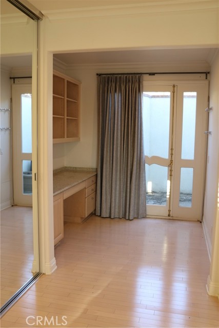 Detail Gallery Image 16 of 23 For 1201 Bayside Dr #101,  Corona Del Mar,  CA 92625 - 2 Beds | 2 Baths