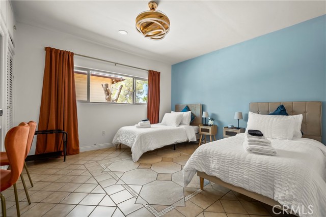 Detail Gallery Image 15 of 38 For 9150 10th Ave, Hesperia,  CA 92345 - 6 Beds | 3 Baths