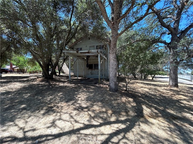 Image 6 of 20 For 31886 Apache Road