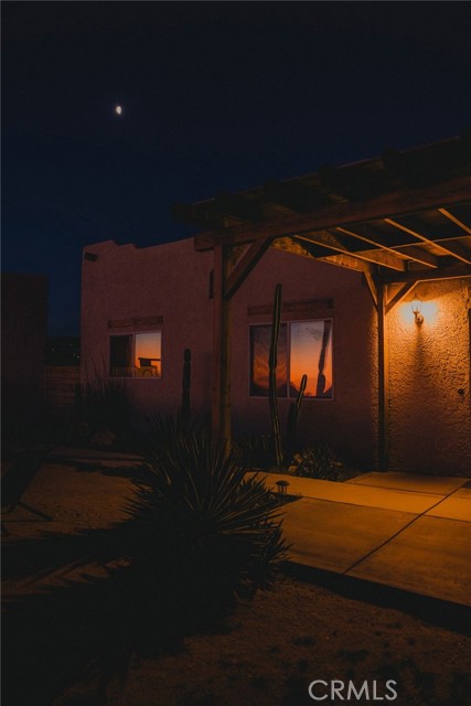 1388 Fortuna Avenue, Landers CA: https://media.crmls.org/medias/da5502ab-16bf-415c-8696-cc8f747e3513.jpg