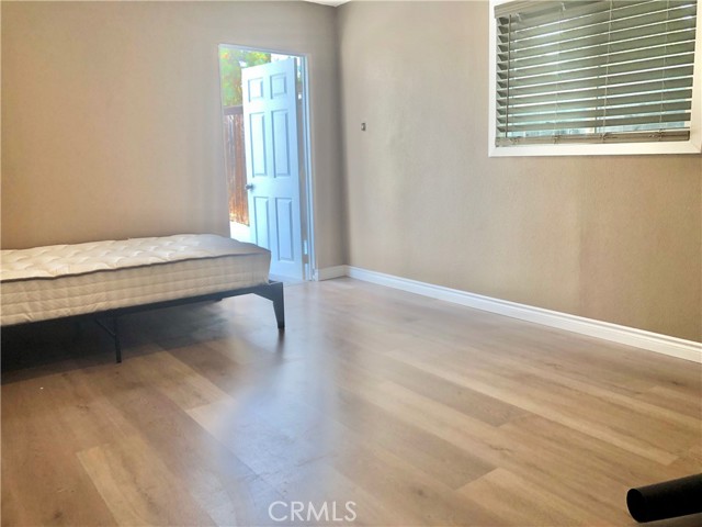 Detail Gallery Image 17 of 30 For 1982 Corson St, Pasadena,  CA 91107 - 2 Beds | 1 Baths