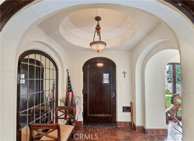 Image 12 of 73 For 4202 University