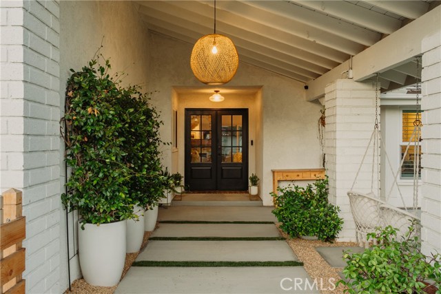 Detail Gallery Image 5 of 61 For 13822 Henstridge Cir, Tustin,  CA 92780 - 4 Beds | 3 Baths