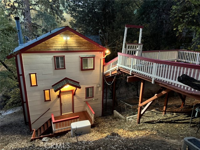 Detail Gallery Image 1 of 47 For 313 Dorn Dr, Crestline,  CA 92325 - 2 Beds | 1/1 Baths