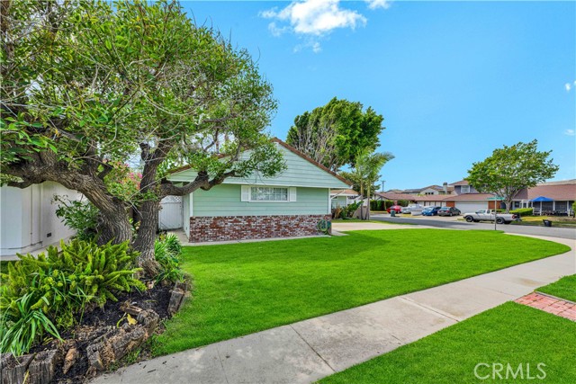 Image 49 of 51 For 17291 Ash Street