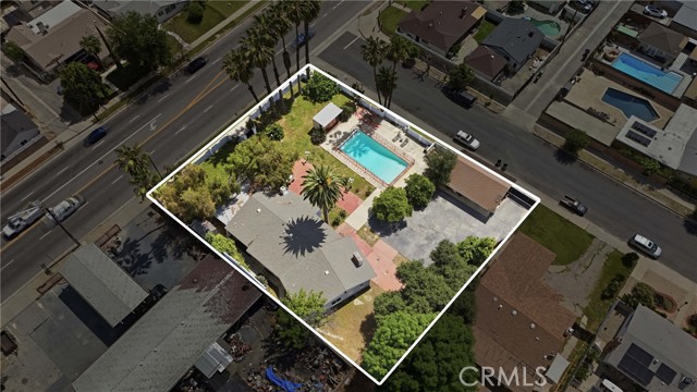 Detail Gallery Image 36 of 44 For 8647 Corbin Ave, Winnetka,  CA 91306 - 5 Beds | 3/1 Baths