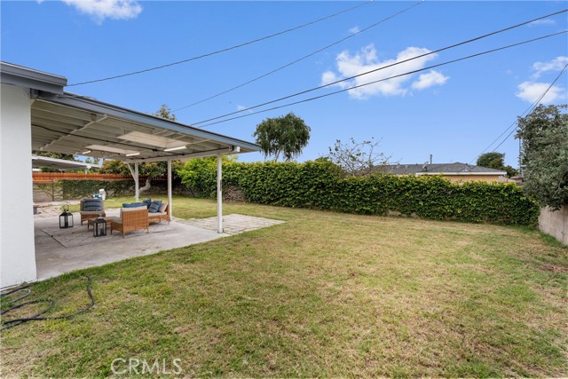 12611 Loraleen Street, Garden Grove CA: https://media.crmls.org/medias/da59f8e2-31a9-473f-bb3e-6181d5c263df.jpg