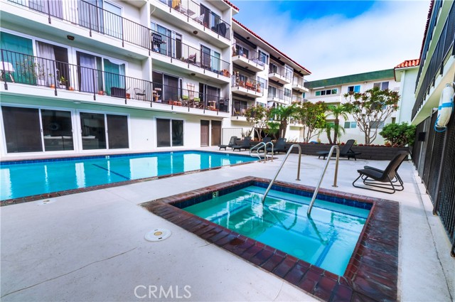 1720 Ardmore Avenue, Hermosa Beach, California 90254, 1 Bedroom Bedrooms, ,Residential,Sold,Ardmore,PV21177003